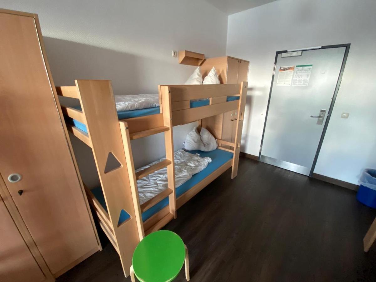Winterspecial with breakfast - single bed in dorm